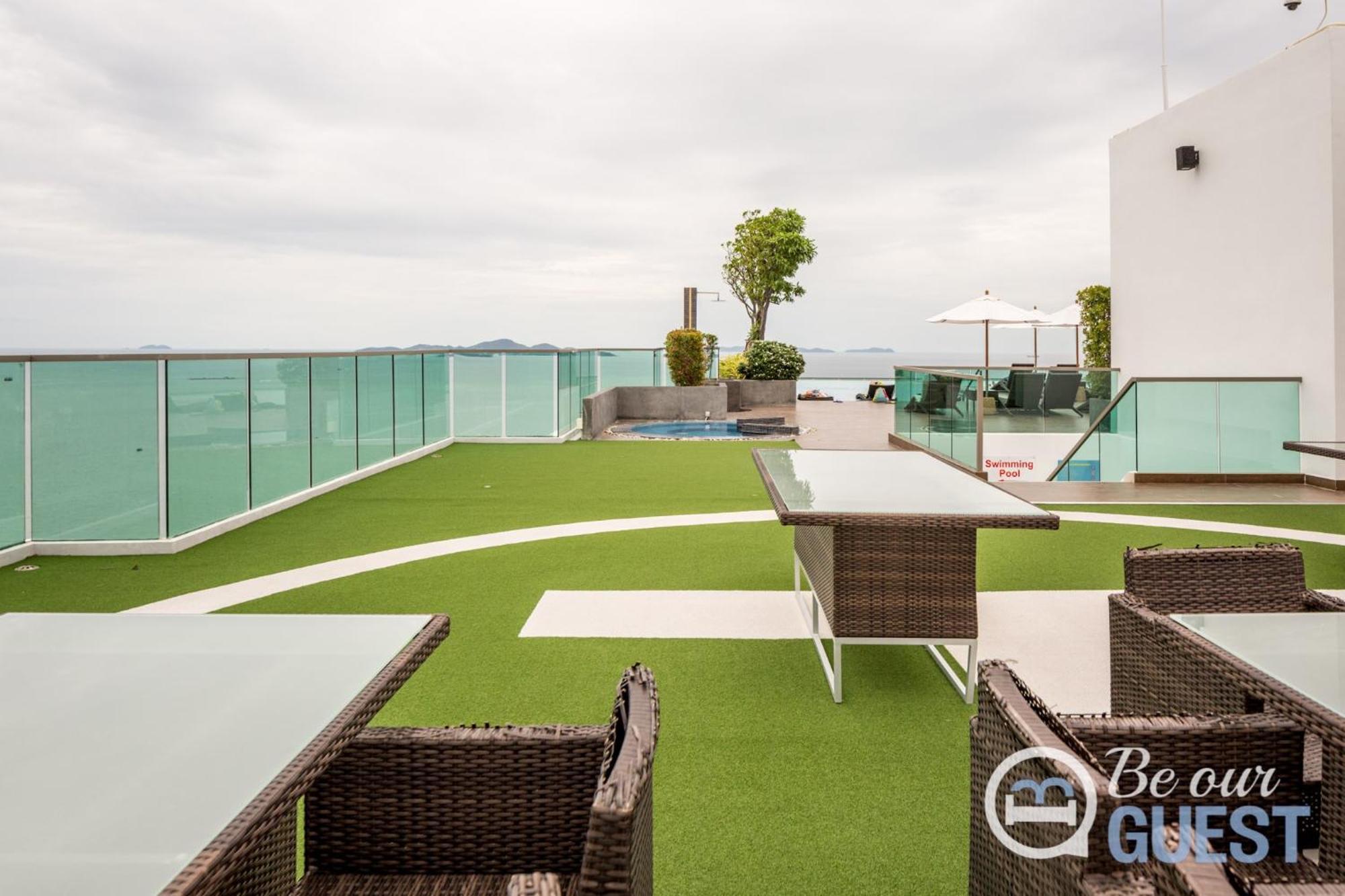 Stunning Sea View Condo On The Beach - Monthly Stay パッタヤー エクステリア 写真
